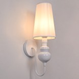 GloboStar® LAURA 01499 Μοντέρνο Επιτοίχιο Φωτιστικό Απλίκα Μονόφωτο 1 x E27 IP20 Λευκό Μέταλλο με Λευκό Ύφασμα - Μ21 x Π15 x Y48cm