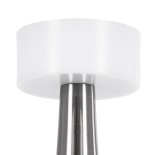 GloboStar® NANNA 76473 Επαναφορτιζόμενο Επιτραπέζιο Φωτιστικό Πορτατίφ LED 1.5W 105lm 120° DC 5V IP44 CCT Ultra Θερμό 1500K - Φυσικό Λευκό 4500K - Ψυχρό Λευκό 6000K Dimmable Ασημί & Λευκό Πλαστικό - Μ9 x Π9 x Υ21cm - 2 Χρόνια Εγγύηση
