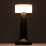 GloboStar® NANNA 76474 Επαναφορτιζόμενο Επιτραπέζιο Φωτιστικό Πορτατίφ LED 1.5W 105lm 120° DC 5V IP44 CCT Ultra Θερμό 1500K - Φυσικό Λευκό 4500K - Ψυχρό Λευκό 6000K Dimmable Χάλκινο & Λευκό Πλαστικό - Μ9 x Π9 x Υ21cm - 2 Χρόνια Εγγύηση