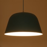 GloboStar® UPVALE 01286 Μοντέρνο Κρεμαστό Φωτιστικό Καμπάνα Μονόφωτο 1 x E27 IP20 Μπλε & Λευκό Μέταλλο - Μ40 x Π40 x Υ24cm