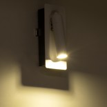 GloboStar® MANHATTAN 61098 Μοντέρνο Χωνευτό Φωτιστικό Τοίχου - Απλίκα Ξενοδοχείου Bed Side LED 3W 405lm 36° AC 220-240V - Reading Light - Μ7 x Π7 x Υ17cm - Φυσικό Λευκό 4500K - Λευκό