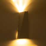 GloboStar® TRIANDE 60551 Φωτιστικό Τοίχου - Απλίκα Αρχιτεκτονικού Φωτισμού Εσωτερικού/Εξωτερικού Χώρου Up & Down LED 10W 1150lm 5° & 60° AC 220-240V Αδιάβροχο IP65 Μ8.5 x Π8.5 x Υ20cm - Θερμό Λευκό 2700K - Λευκό - Bridgelux Chip - 3 Χρόνια Εγγύηση