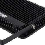 GloboStar® ATLAS 61427 Επαγγελματικός Προβολέας LED 100W 11500lm 120° AC 220-240V - Αδιάβροχος IP67 - Μ27 x Π4 x Υ21cm - Μαύρο - Θερμό Λευκό 2700K - LUMILEDS Chips - TÜV Rheinland Certified - 5 Years Warranty