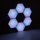 GloboStar® DIGIOCTA 90448 Σετ 6 Ψηφιακων LED RGB Φωτιστικών Κυψελών με Ψηφιακό Controller με WiFi Smart APP & Ασύρματο Χειριστήριο RF 2.4Ghz - LED SMD 5050 9W/Σετ 84PIXEL/Σετ 720lm/Σετ 120° DC 5V με USB 2.0 IP20 Πολύχρωμο RGB - Dimmable - Μ10.5 x Π10.5 x 