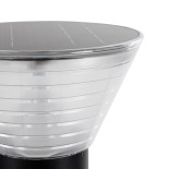 GLOBOSTAR® VEGGIE 90525 Φωτιστικό Κολωνάκι Κήπου LED 10W 500lm 120° με Ενσωματωμένο Φωτοβολταϊκό Panel 6V 2W & Επαναφορτιζόμενη Μπαταρία Li-ion 3.2V 1800mAh με Αισθητήρα Ημέρας-Νύχτας Αδιάβροχο IP65 Ψυχρό Λευκό 6000K - Sanan SMD Chip - Μαύρο- Μ23 x Π23 x 