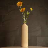 GloboStar® Artificial Garden VALENCIA 21246 Διακοσμητικό Κεραμικό Βάζo Μπεζ Π10 x Μ10 x Υ33 cm