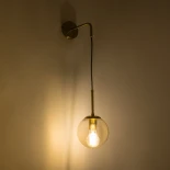 GloboStar® MADISON 01427 Μοντέρνο Επιτοίχιο Φωτιστικό Απλίκα Μονόφωτο 1 x E27 IP20 Χρυσό Μέταλλο με Μελί Γυαλί - Φ15 x Υ54cm