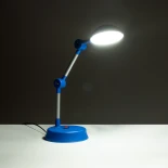GloboStar® MICHEL 202-0063 Επιτραπέζιο Φωτιστικό Πορτατίφ LED 6W 540lm 120° AC220-240V IP20 Ψυχρό Λευκό 6000K Μπλε Πλαστικό - Μ20 x Π14.5 xΥ33cm - 2 Χρόνια Εγγύηση