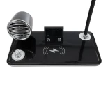 GLOBOSTAR® OLDY 76563 Μοντέρνο Επιτραπέζιο Φωτιστικό Γραφείου με Ασύρματη Φόρτιση 15W 3A, 5W Bluetooth Ηχείο & Ψηφιακό Ρολόι LED 3W 300lm 120° DC 5V με USB-C IP20 Ρυθμιζόμενο Λευκό CCT με Αφή 2700K/4500K/6000K Dimmable - Sanan SMD Chip - Μαύρο - Μ13 x Π25