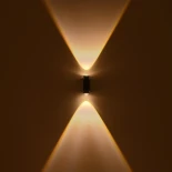 GLOBOSTAR® ARC 60679 Μοντέρνο Φωτιστικό Τοίχου - Απλίκα LED 4W 500lm 30° AC 220-240V Αδιάβροχο IP65 Θερμό Λευκό 2700K - CREE XPE Chip & TÜV SÜD Driver - Μαύρο Ματ - Μ3.5 x Π4.8 x Υ11.5cm - 5 Χρόνια Εγγύηση