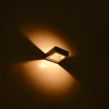 kelvo® AURA KLV-101-0117 Μοντέρνο Φωτιστικό Τοίχου - Απλίκα LED 7W 875lm 45° AC 220-240V Αδιάβροχο IP65 Θερμό Λευκό 2700K - Bridgelux COB Chip & TÜV SÜD Driver - Γκρι Ανθρακί Ματ - Μ13 x Π15 x Υ4.5cm - 5 Χρόνια Εγγύηση