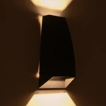 kelvo® FLUX KLV-101-0119 Μοντέρνο Φωτιστικό Τοίχου - Απλίκα LED 6W 750lm 30° AC 220-240V Αδιάβροχο IP65 Θερμό Λευκό 2700K - Lumileds COB Chip & TÜV SÜD Driver - Μαύρο Ματ - Μ5 x Π8.5 x Υ17cm - 5 Χρόνια Εγγύηση