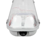 GLOBOSTAR® VIGAS 90613 Γραμμικό Βιομηχανικό Φωτιστικό Σκαφάκι Tri-Proof με Μεταλλικά Clips για 2 x Λάμπες T8 G13 120cm Τύπου Φθορίου LED Τροφοδοσίας Ενός Άκρου 120° AC 220-240V Αδιάβροχο IP65 - Γκρι με Διάφανο Κάλυμμα Πλαστικό PC - Μ126 x Π11.5 x Υ9cm