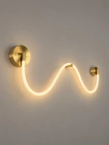 kelvo® LASSO KLV-101-0506 Φωτιστικό Τοίχου / Απλίκα LED 32W 3200lm 360° AC 220-240V IP20 Ρυθμιζόμενο Λευκό CCT με Διακόπτη στο Driver 2700K/4500K/6000K Triac Dimmable - Lumileds SMD Chip & ENEC/TÜV Driver - Σατινέ Χρυσό Βούρτσας - Μ120 x Π8 x Υ35cm - 5 Χρ
